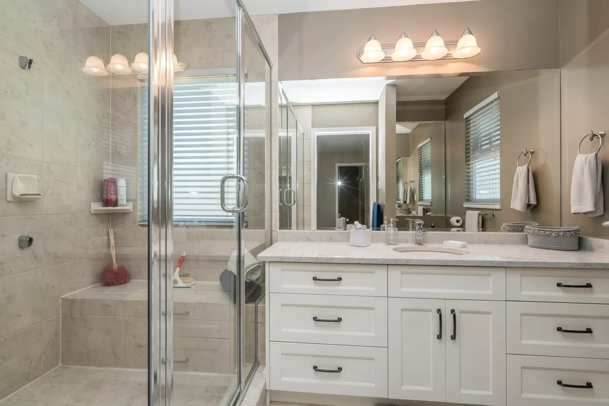 Swimming Pool Photo of 15475 Kilmore Court, Surrey, BC