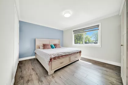Guest Bathroom Photo of 9088 146a Street, Surrey, BC