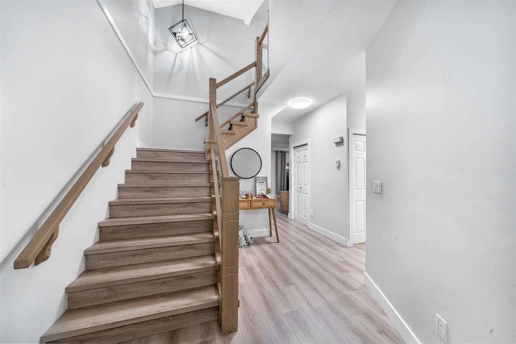 Primary Bedroom Photo of 19461 62 Avenue, Surrey, BC