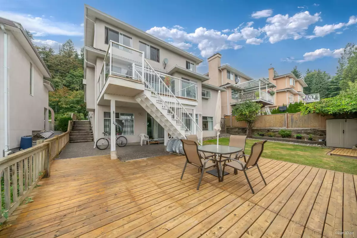 Fitness Center Photo Near 1279 Erskine Street, Coquitlam, BC