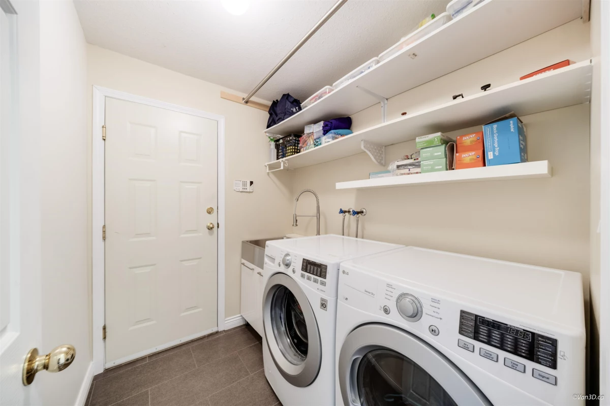 Mudroom Photo of 1279 Erskine Street, Coquitlam, BC