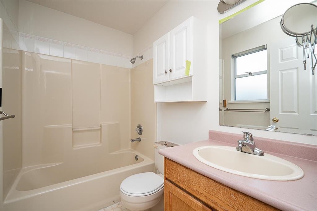Mudroom Photo of 12466 231b Street, Maple Ridge, BC