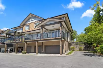 Front Yard Photo of 16 11176 Gilker Hill Road, Maple Ridge, BC