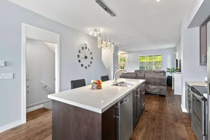 Kitchen Island Photo of 16 11176 Gilker Hill Road, Maple Ridge, BC