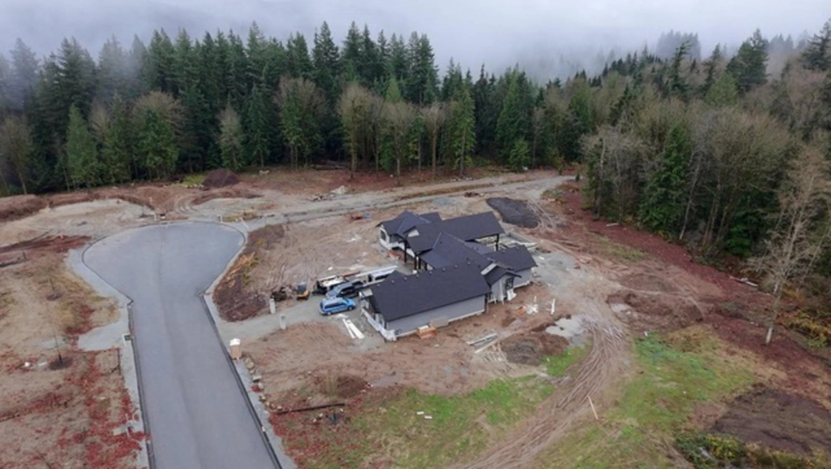 Walk-In Closet Photo of 12120 Simpson Court, Mission, BC