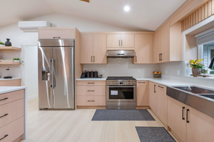 Pantry Photo of 15435 Killarney Place, Surrey, BC