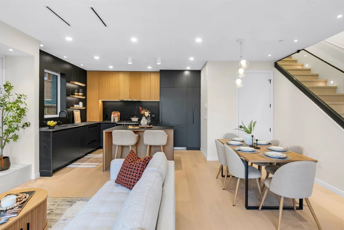 Bedroom 3 Photo of 1 2764 W 14th Avenue, Vancouver, BC