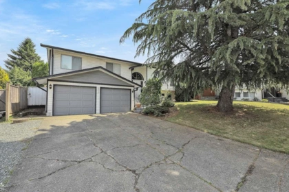 9230 212b Street, Langley, BC, Langley — Single Family Residence for sale