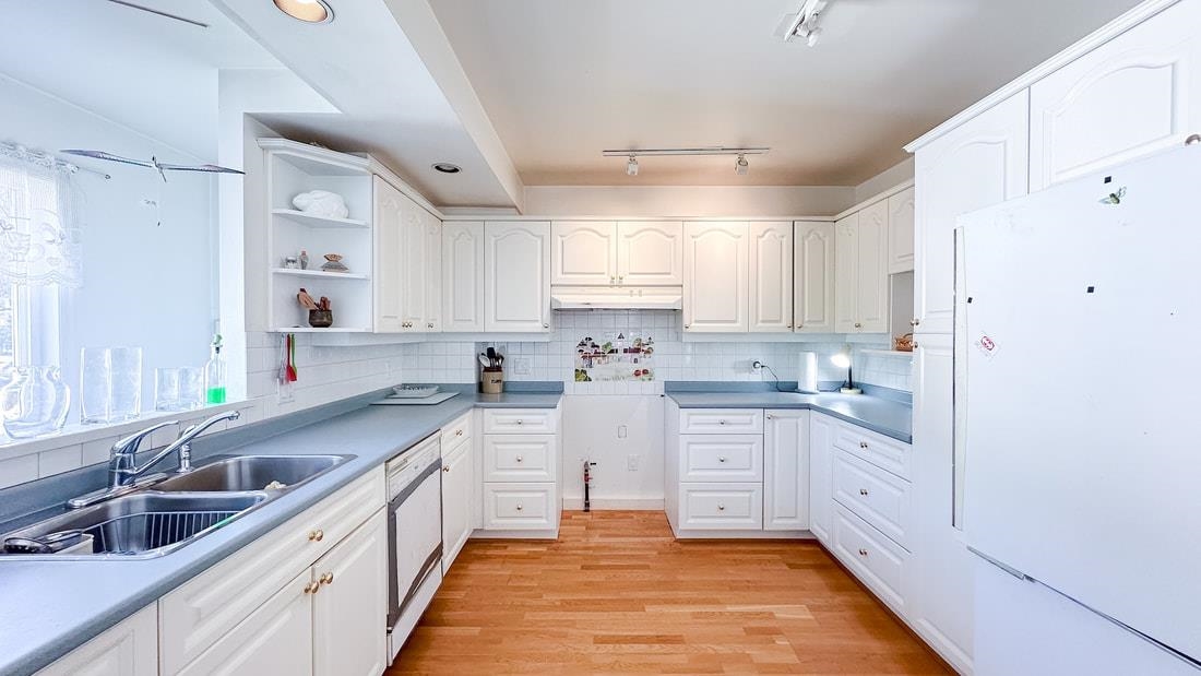 Primary Bathroom Photo of 2319 W 47th Avenue, Vancouver, BC