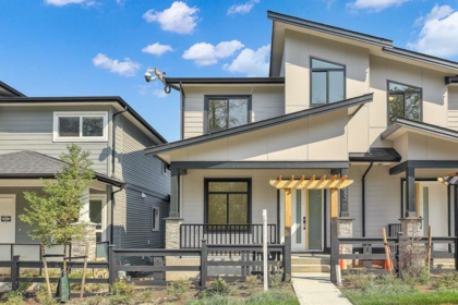 7682 196 Street, Langley, BC, Willoughby Heights — 5 bed half duplex for sale