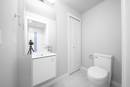 Powder Room Photo of SL6 10333 River Drive, Richmond, BC