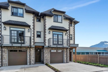 8 6590 Fern Street, Chilliwack, BC, Chilliwack — Townhouse for sale