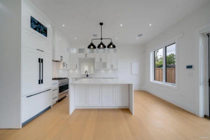 Kitchen Island Photo of 2 4463 Walden Street, Vancouver, BC