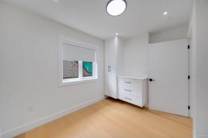Laundry Room Photo of 2 4463 Walden Street, Vancouver, BC