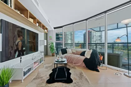 1284 87 Nelson Street, Vancouver, BC, Vancouver — Apartment/Condo for sale