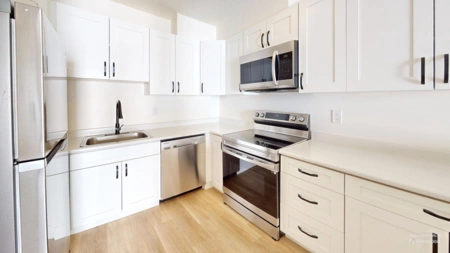 205 45749 Spadina Avenue, Chilliwack, BC, Chilliwack Proper East — 1 bed apartment/condo for sale