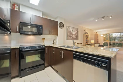 Kitchen Island Photo of 403 11665 Haney Bypass, Maple Ridge, BC