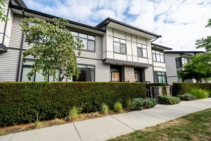 17 14057 60a Avenue, Surrey, BC, Surrey — Townhouse for sale