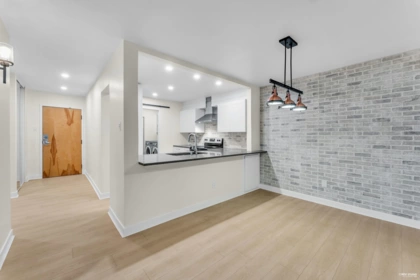 Breakfast Nook Photo of 110 15282 19 Avenue, Surrey, BC