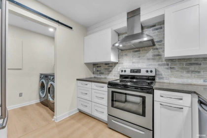 Kitchen Photo of 110 15282 19 Avenue, Surrey, BC
