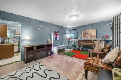 917 Ladner Street, New Westminster, BC, The Heights NW — 3 bed single family residence for sale