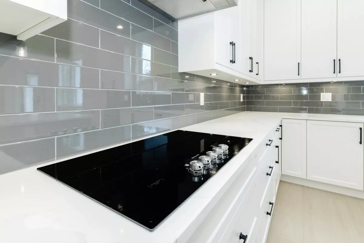 Kitchen Island Photo of 11002 243b Street, Maple Ridge, BC