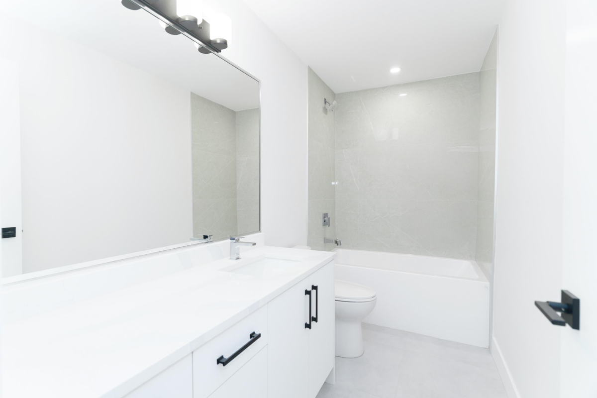 Staircase Photo of 11002 243b Street, Maple Ridge, BC