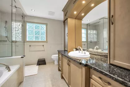 Entry Foyer Photo of 5 3555 Westminster Highway, Richmond, BC
