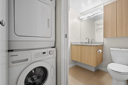 Mudroom Photo of 512 445 W 2nd Avenue, Vancouver, BC