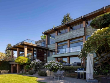 Front exterior of 5012 Maple Street, Vancouver, BC