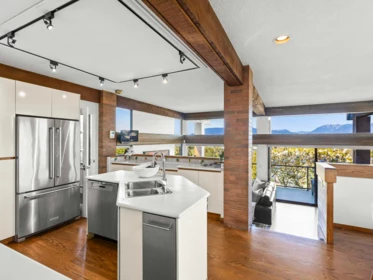 Kitchen Photo of 5012 Maple Street, Vancouver, BC