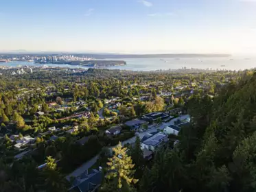 1095 Millstream Road, West Vancouver, BC