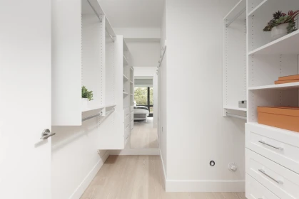 Mudroom Photo of 1 476 E 20th Avenue, Vancouver, BC