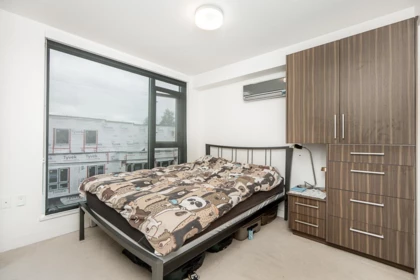 Primary Bedroom Photo of 2 589 W King Edward Avenue, Vancouver, BC