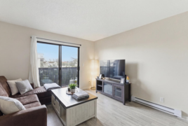 306 5906 176a Street, Surrey, BC