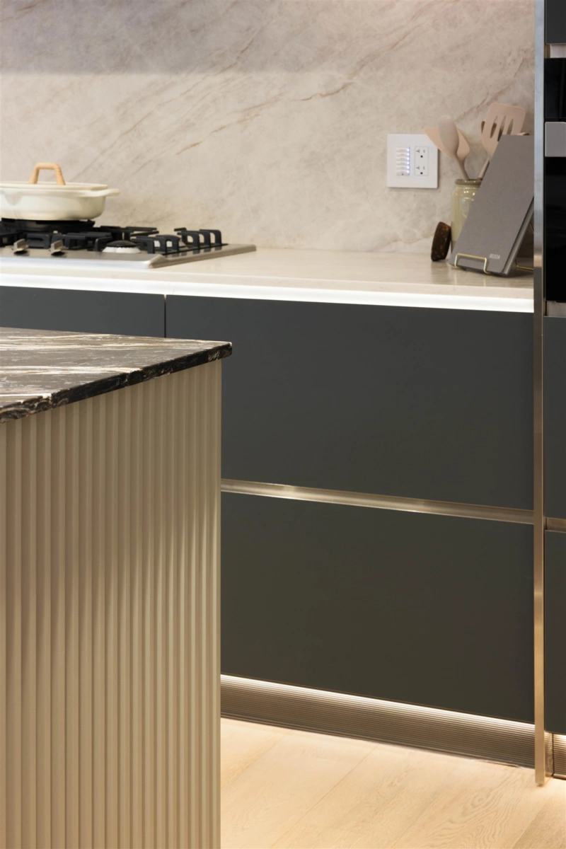 Bedroom 3 Photo of 1 1183 W 33rd Avenue, Vancouver, BC