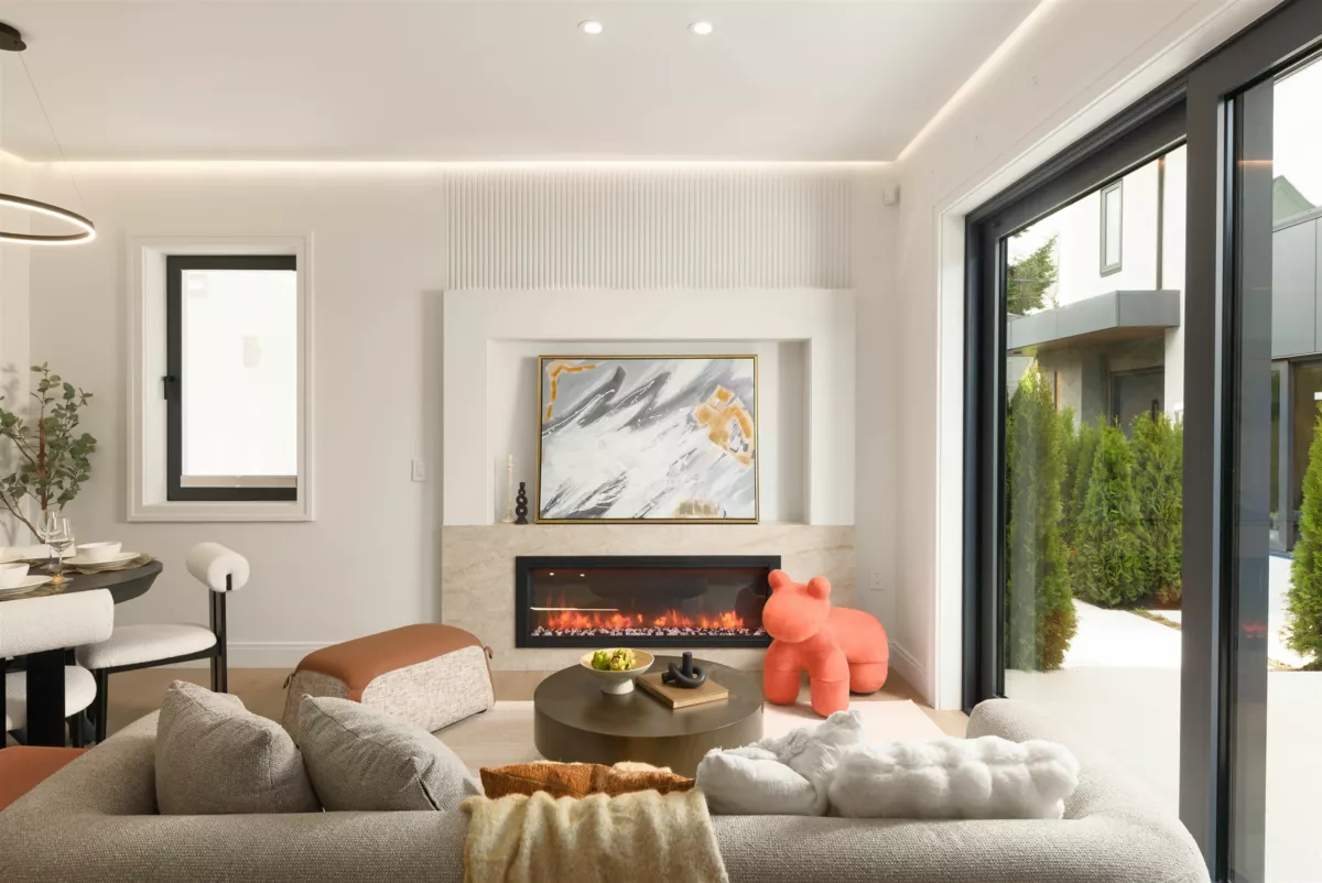 Dining Area Photo of 1 1183 W 33rd Avenue, Vancouver, BC