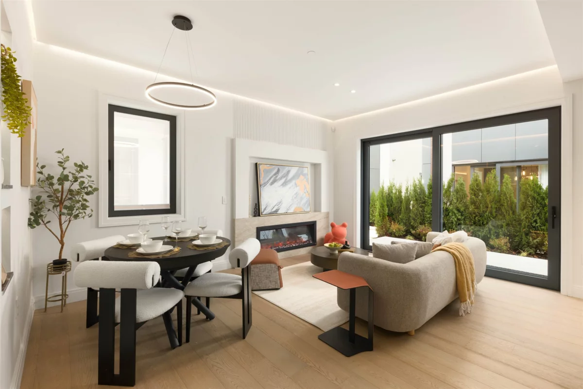 Kitchen Photo of 1 1183 W 33rd Avenue, Vancouver, BC