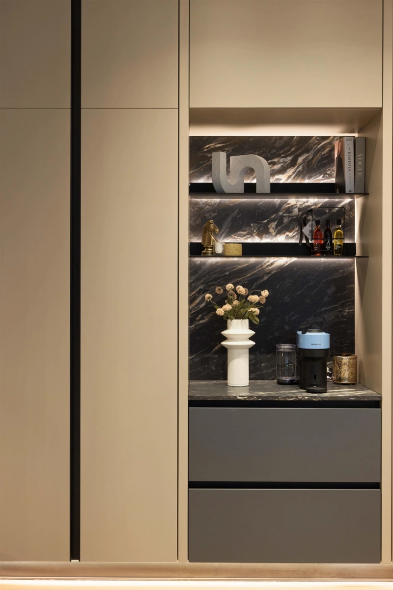 Laundry Room Photo of 1 1183 W 33rd Avenue, Vancouver, BC