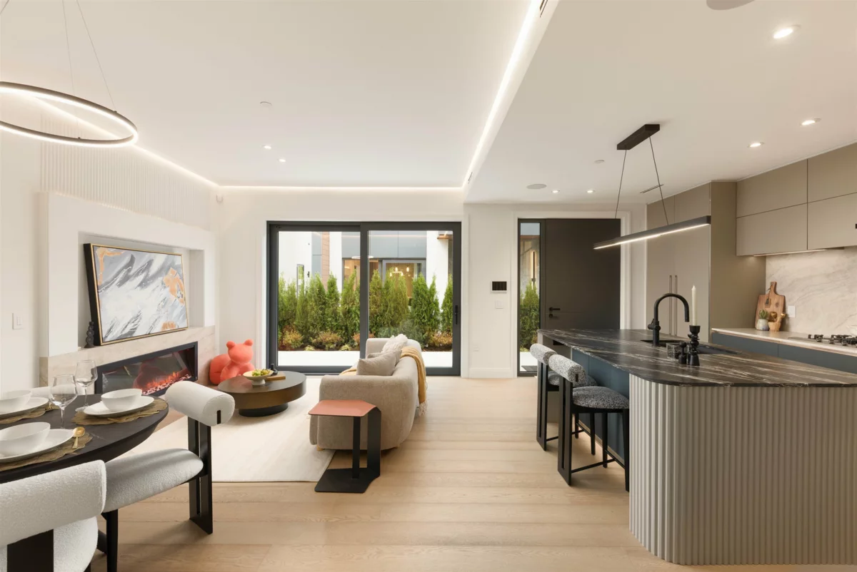 Mudroom Photo of 1 1183 W 33rd Avenue, Vancouver, BC