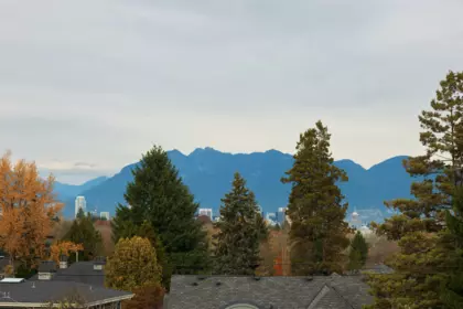 Outdoor Kitchen Photo of 1 1183 W 33rd Avenue, Vancouver, BC
