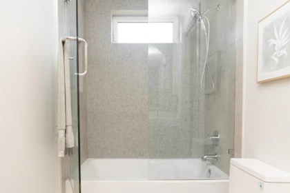 Guest Bathroom Photo of 9231 Kilby Street, Richmond, BC