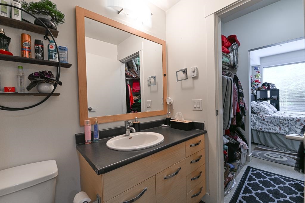 Hot Tub / Spa Photo of 114 33539 Holland Avenue, Abbotsford, BC