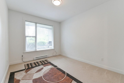 Laundry Room Photo of 114 33539 Holland Avenue, Abbotsford, BC