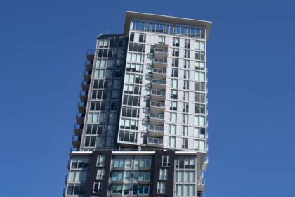 1711 13438 Central Avenue, Surrey, BC