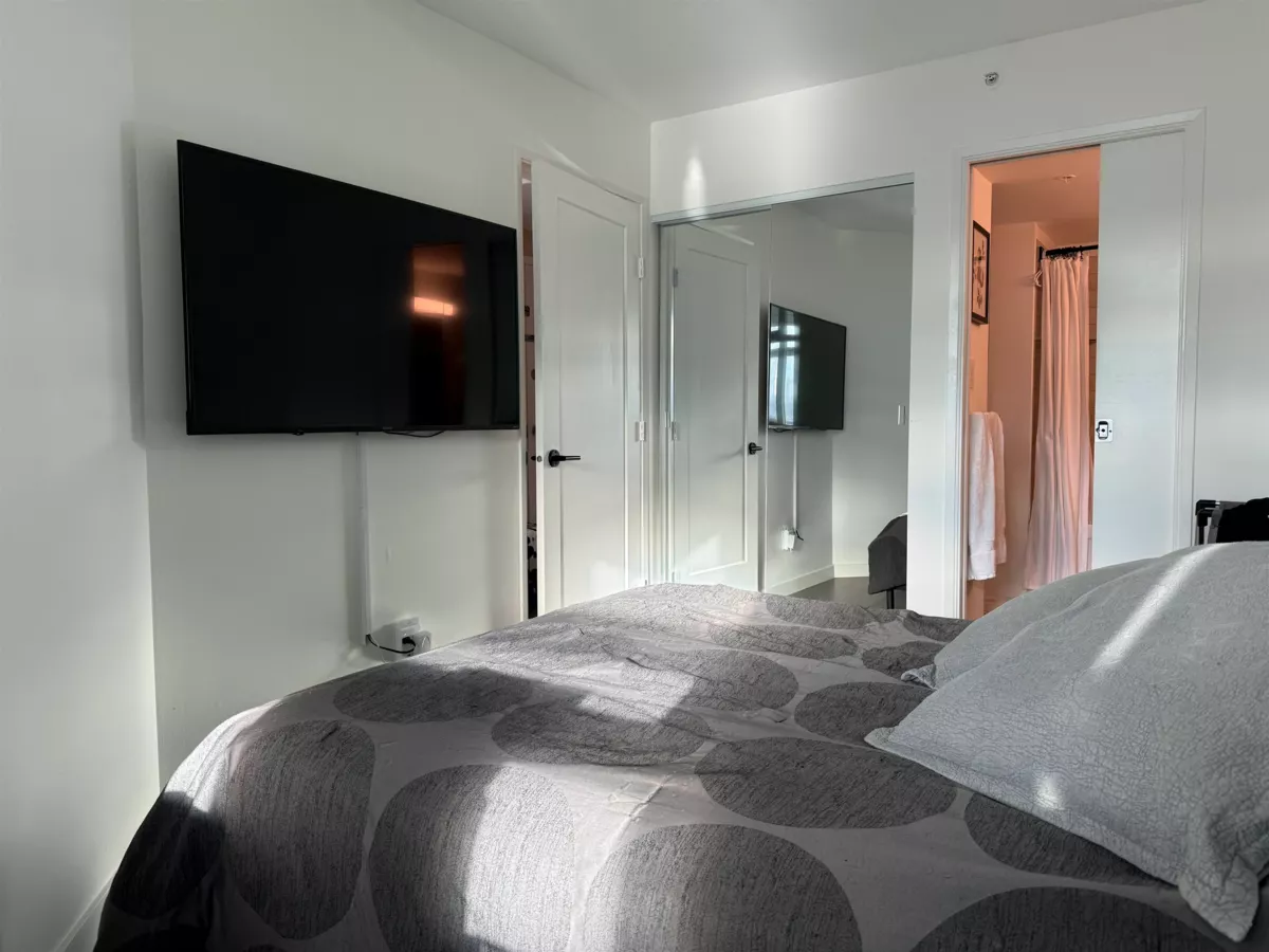 Bedroom 4 Photo of 1701 438 Seymour Street, Vancouver, BC