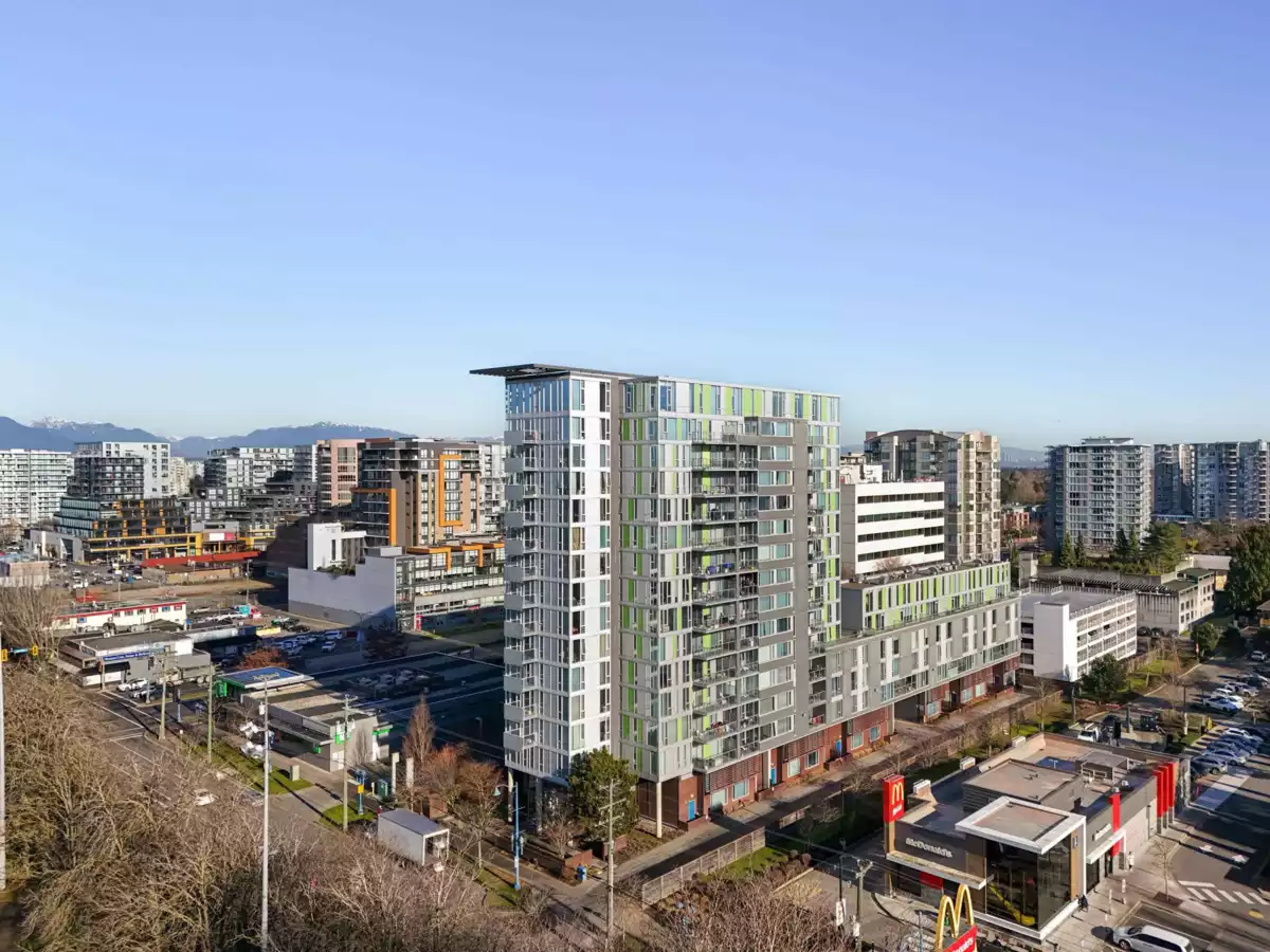 Community Amenities Photo (Clubhouse) of 302 7080 No. 3 Road, Richmond, BC