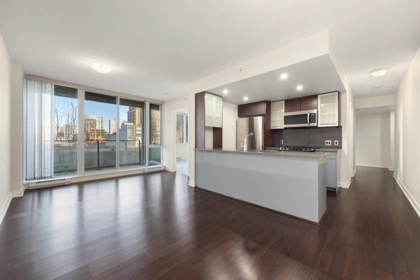 302 7080 No. 3 Road, Richmond, BC, Brighouse South — 1 bed apartment/condo for sale