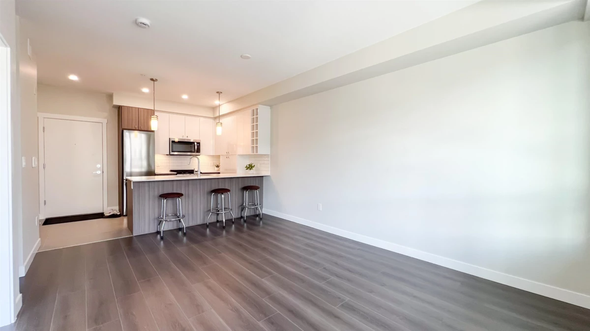 Kitchen Photo of 326 23200 Gilley Road, Richmond, BC