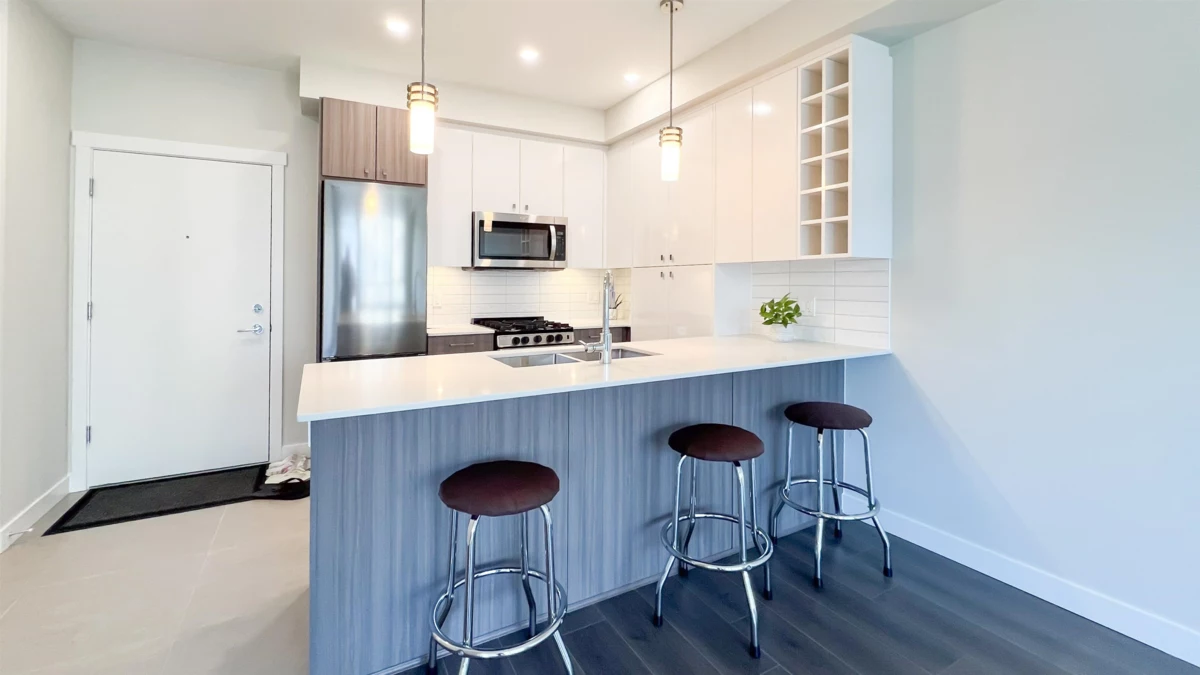 Walk-In Closet Photo of 326 23200 Gilley Road, Richmond, BC